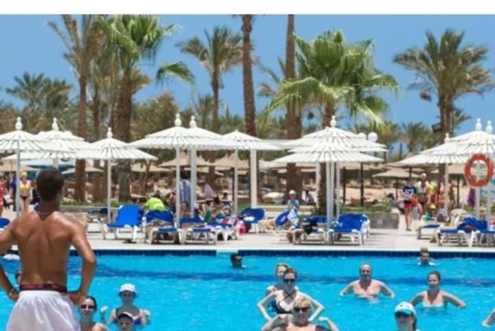 Mirage Bay Resort & Aqua Park Apartment Хургада Екстериор снимка